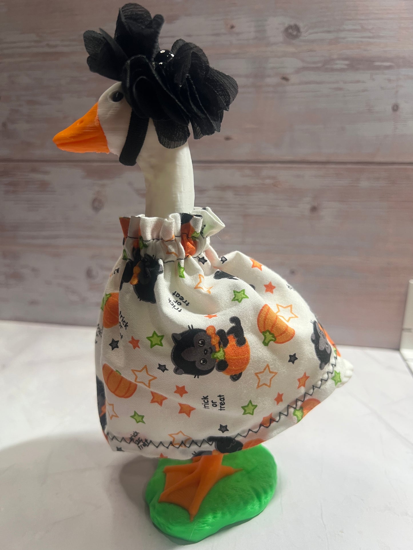 Shelf Goose Dress - Halloween