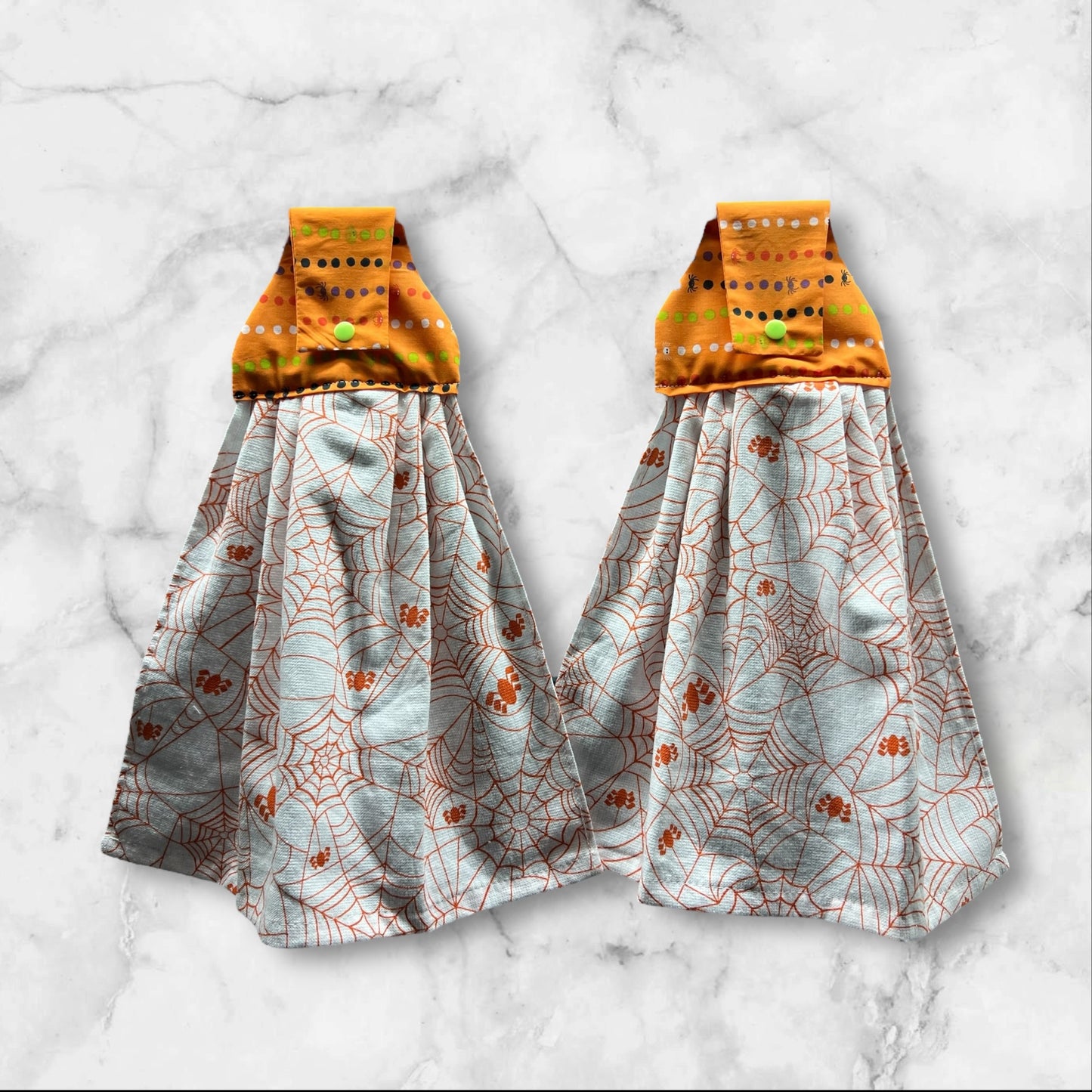 Set of 2 Halloween Hanging Towels