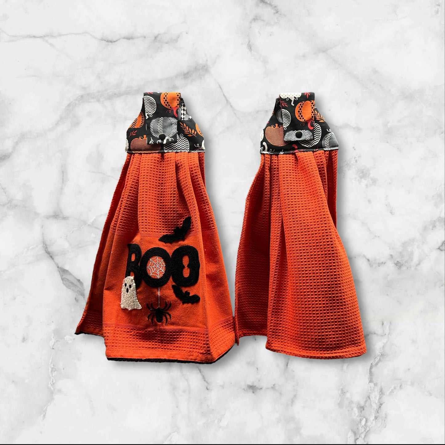 Set of 2 Halloween Hanging Towels