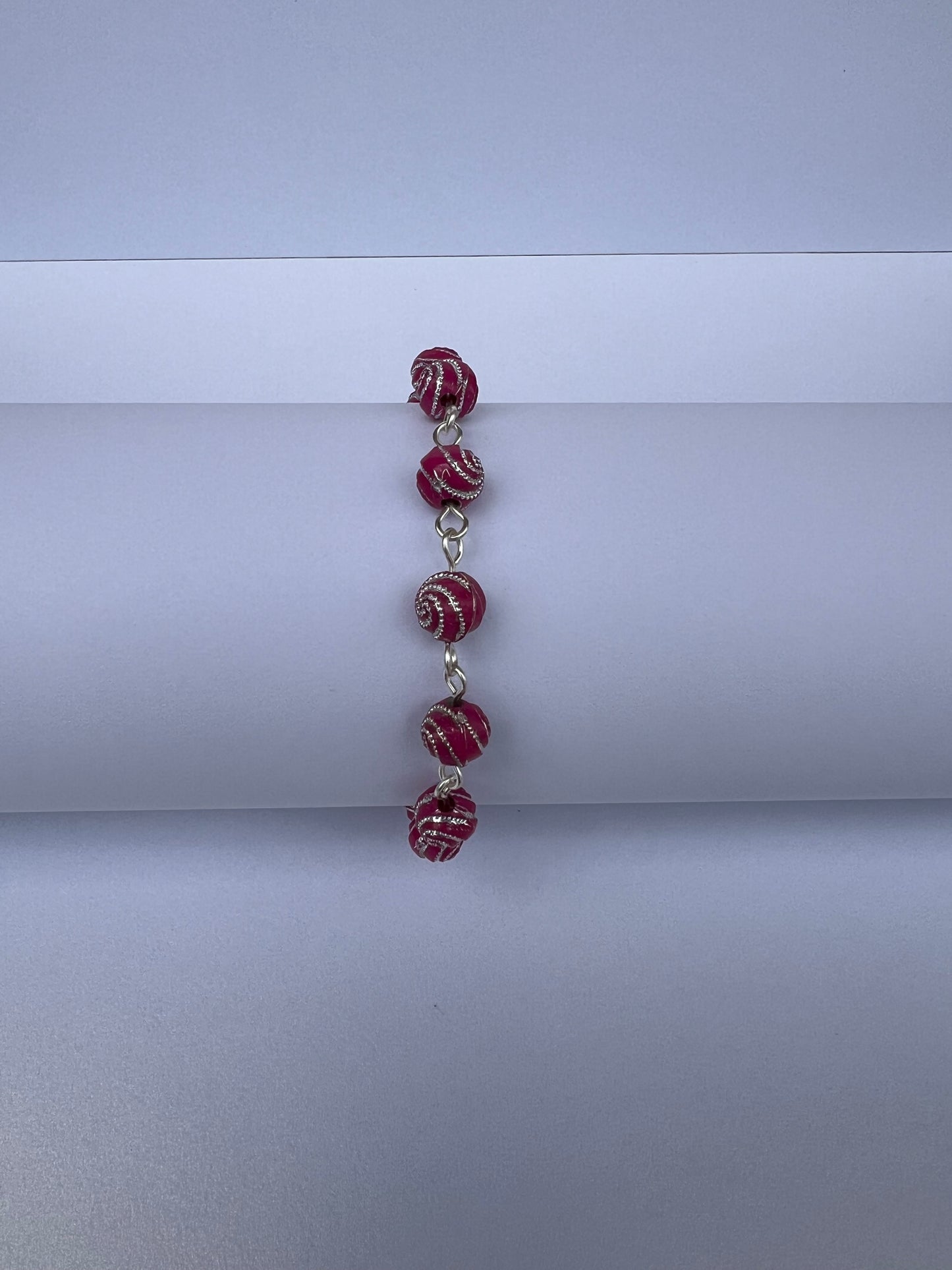 Acrylic Beaded Bracelet - Pink/Silver Spiral